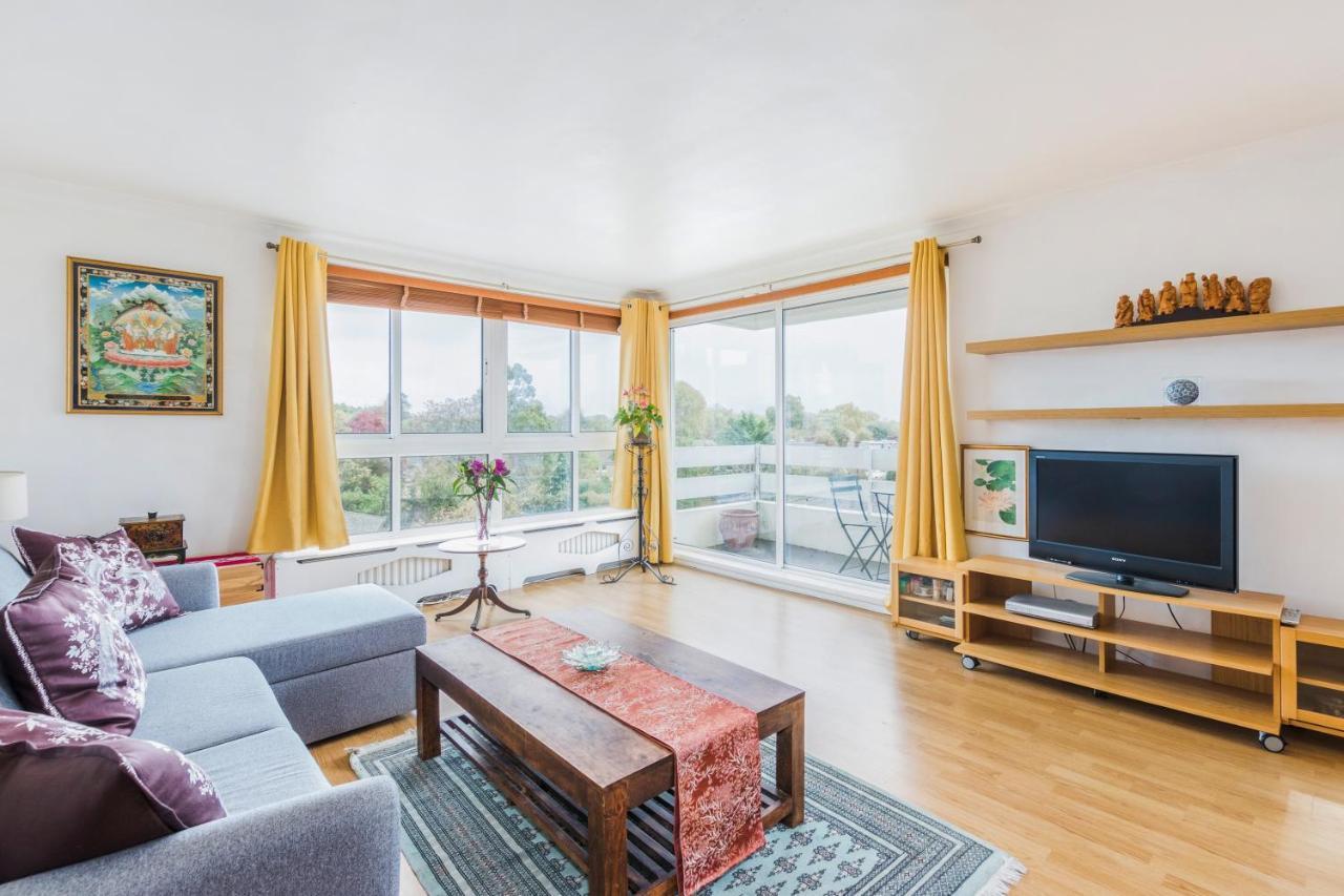 Bright 1Bed Putney Apt With Leafy Views Leilighet London Eksteriør bilde