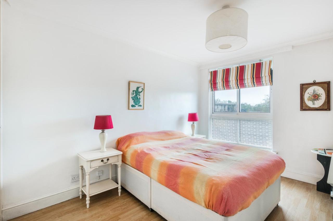 Bright 1Bed Putney Apt With Leafy Views Leilighet London Eksteriør bilde